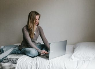 Consejos prácticos para ser productivo haciendo home office y para organizar el espacio de trabajo
