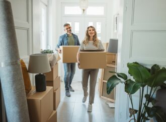 ¿Es más conveniente arrendar o comprar una vivienda?